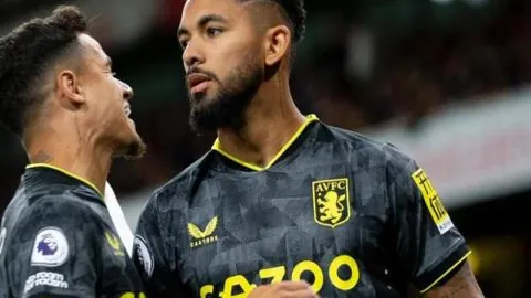 孙兴慜错失单刀，约翰逊传中空门未得